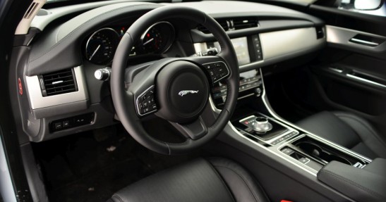 Jaguar XF 25t -  test