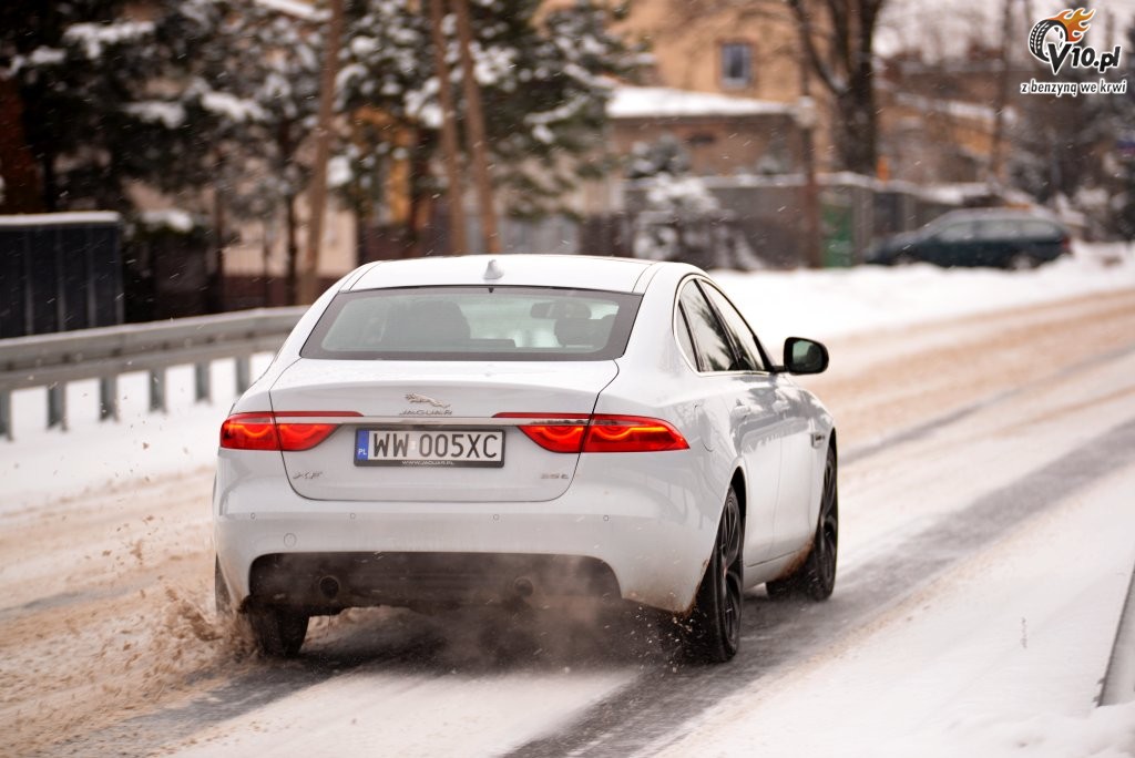 Jaguar XF 25t -  test