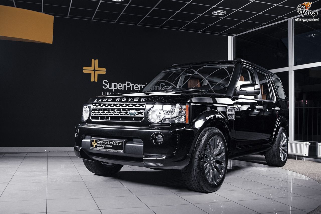 Kahn Design Land Rover Discovery