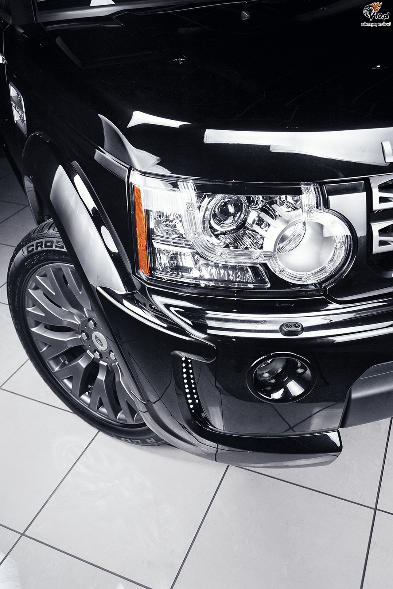 Kahn Design Land Rover Discovery