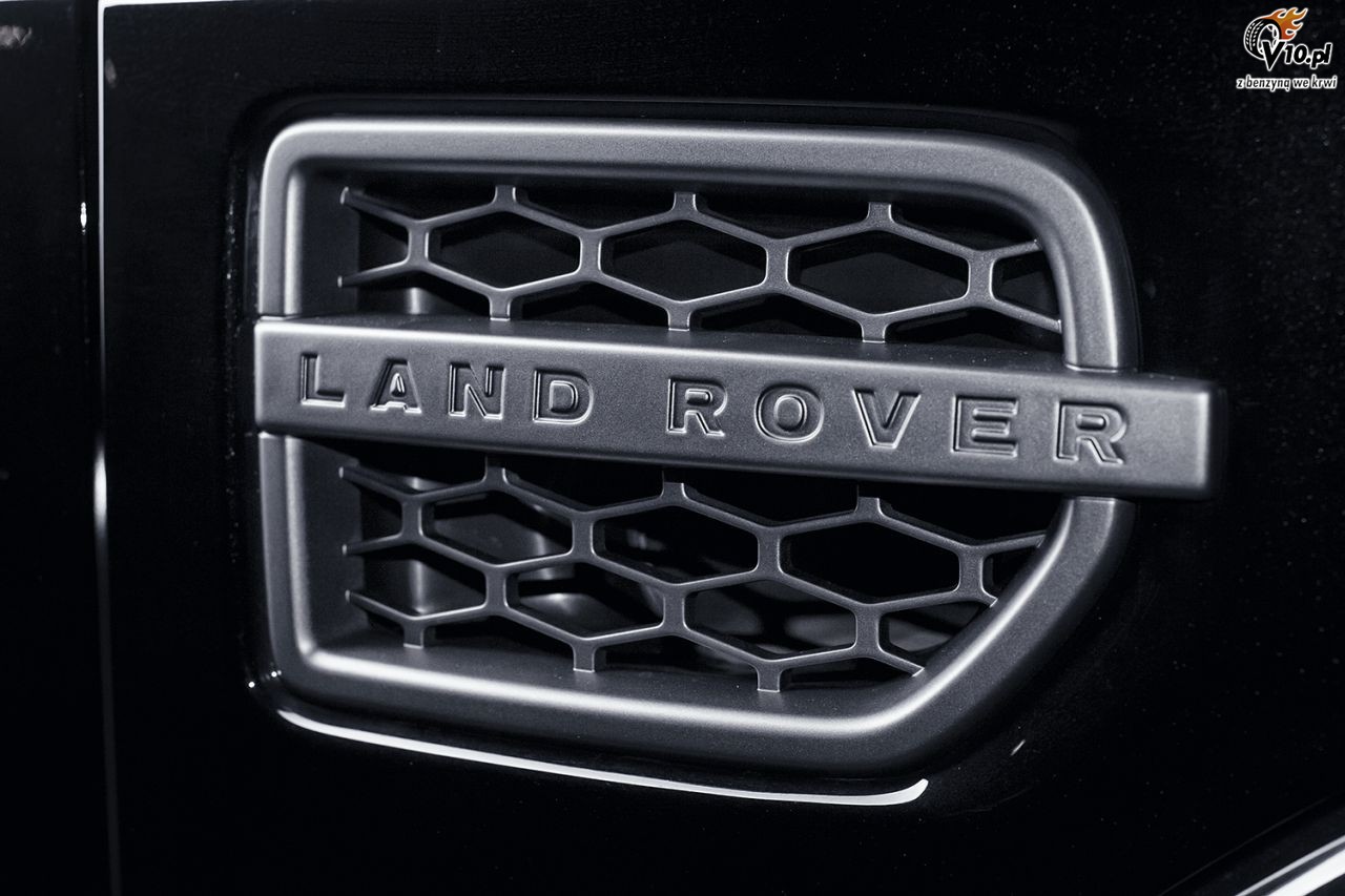 Kahn Design Land Rover Discovery