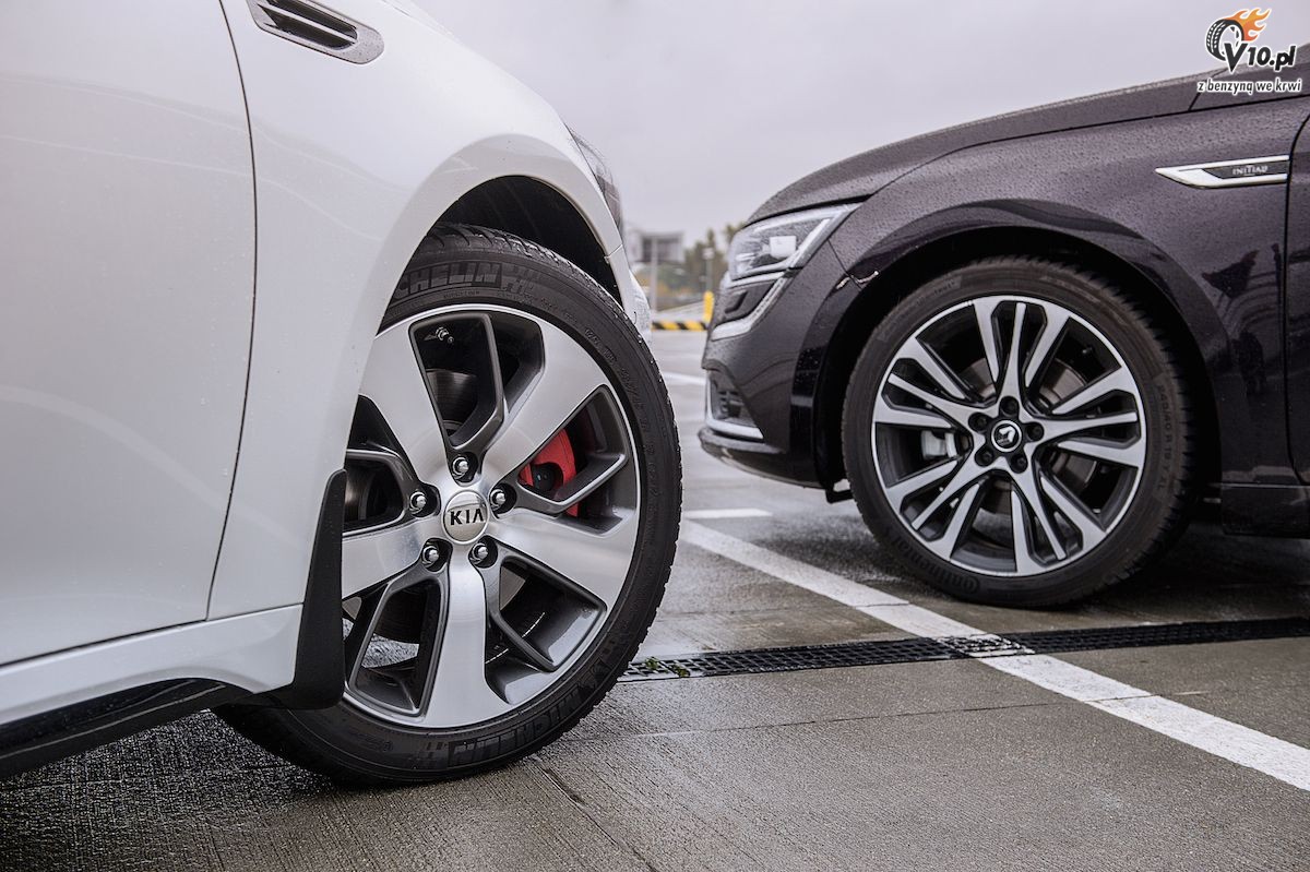 Renault Talisman Grandtour TCe vs Kia Optima SW GT - test