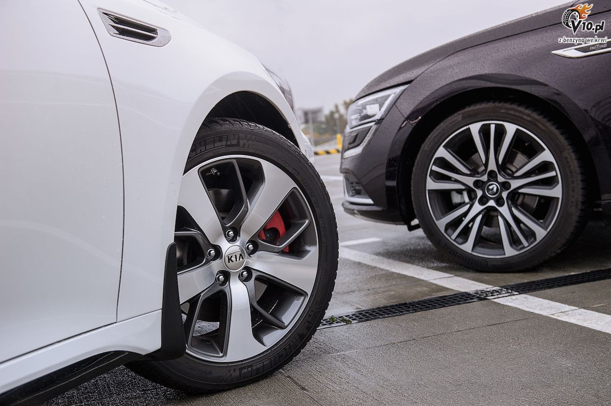 Renault Talisman Grandtour TCe vs Kia Optima SW GT - test