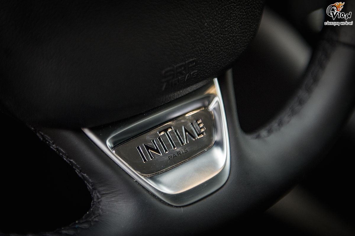 Renault Talisman Grandtour TCe vs Kia Optima SW GT - test