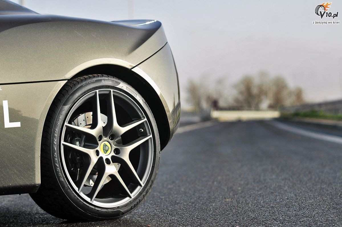 Lotus Evora IPS - test