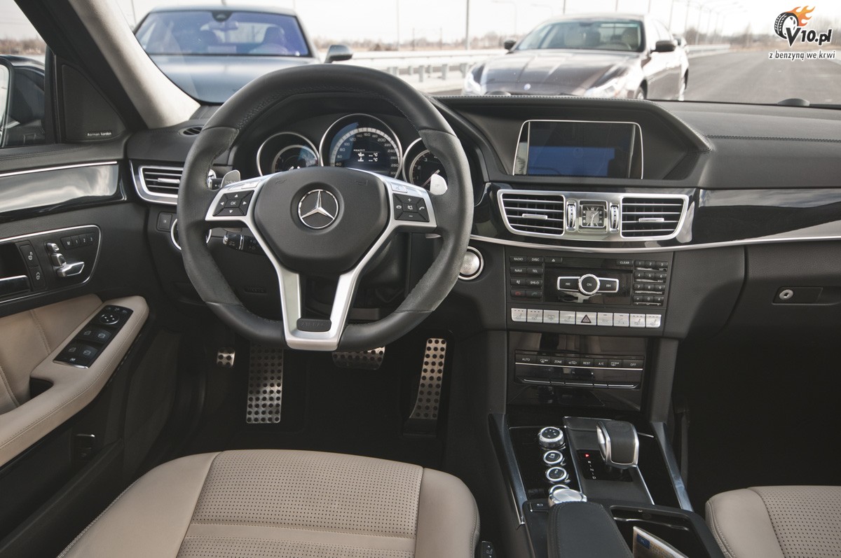 Audi RS 7 vs Mercedes-Benz E63 AMG S vs Maserati Quattroporte GTS