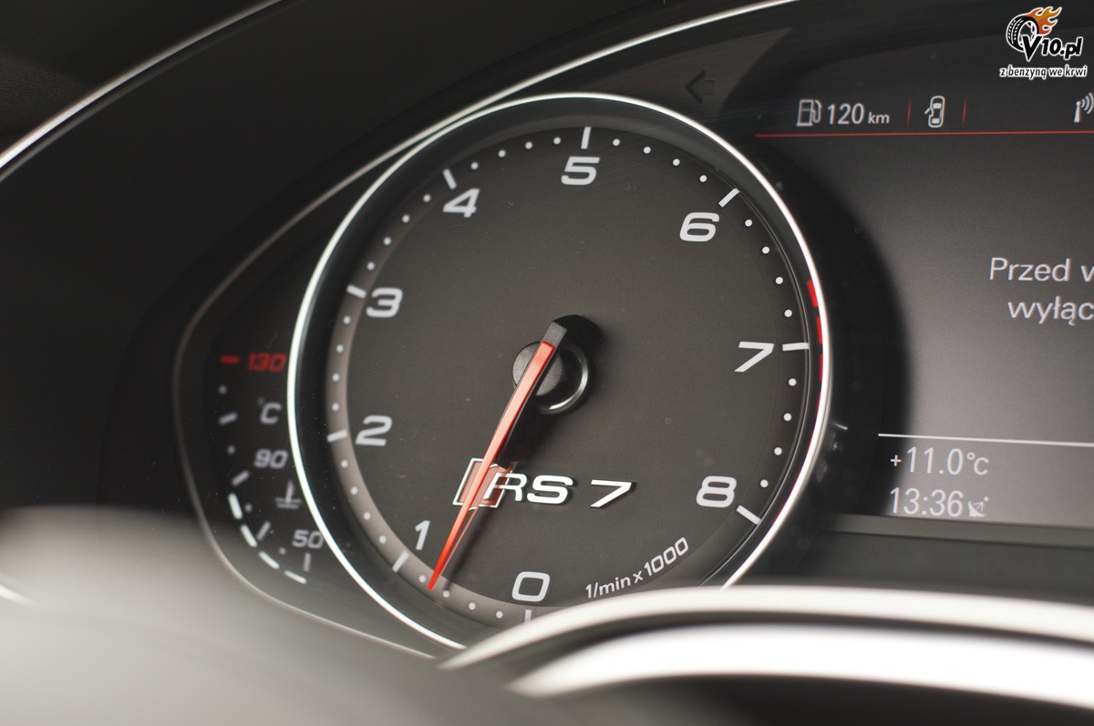 Audi RS 7 vs Mercedes-Benz E63 AMG S vs Maserati Quattroporte GTS
