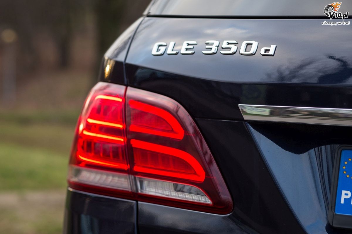 Mercedes GLE vs Audi Q7 - porwnanie