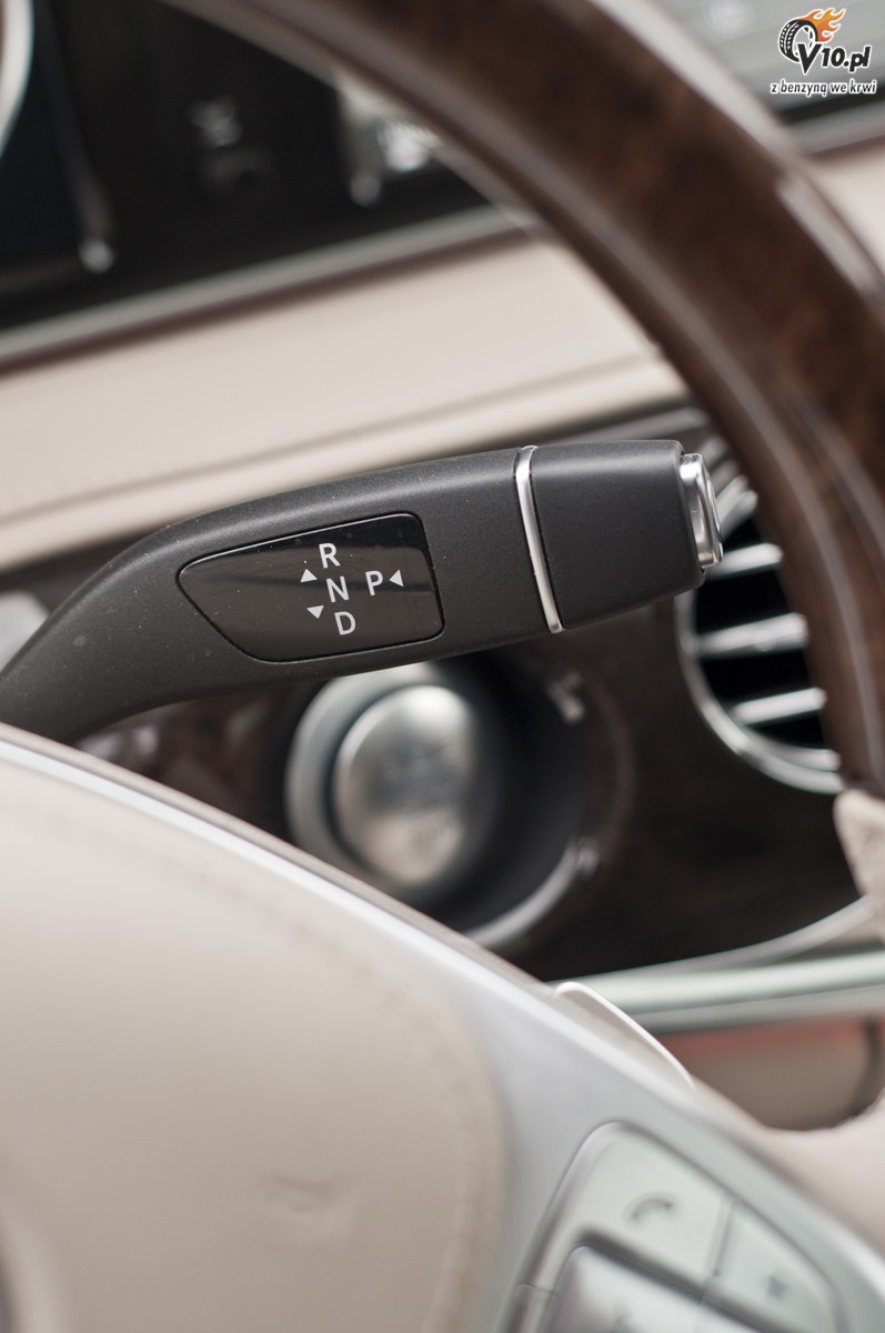 Mercedes S350 BlueTEC L vs Audi A8 L 4.2 TDI