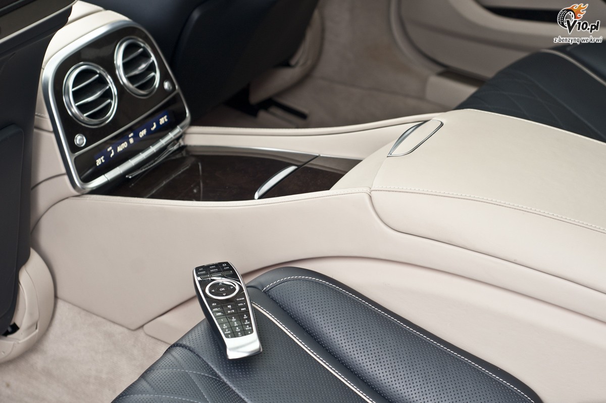 Mercedes S350 BlueTEC L vs Audi A8 L 4.2 TDI