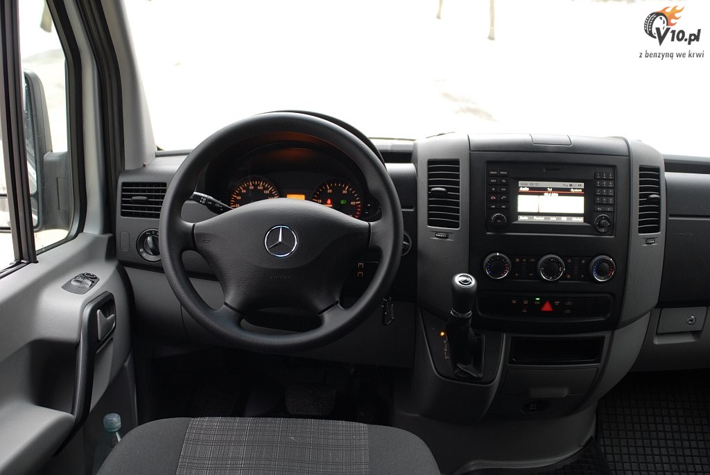 Mercedes Sprinter Kombi 319 CDI