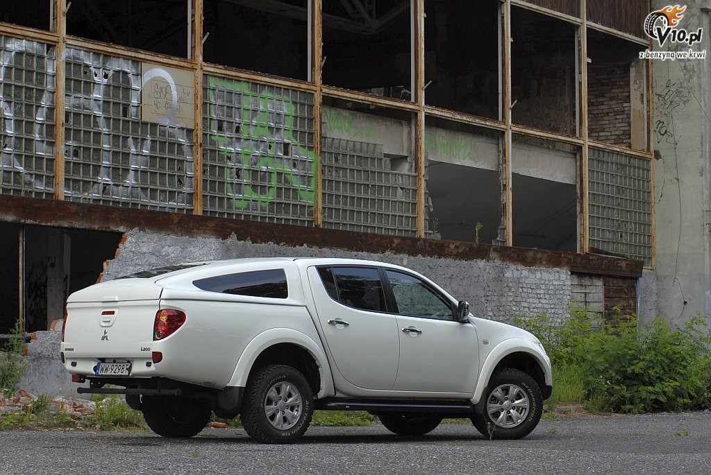 Mitsubishi L200 Storm