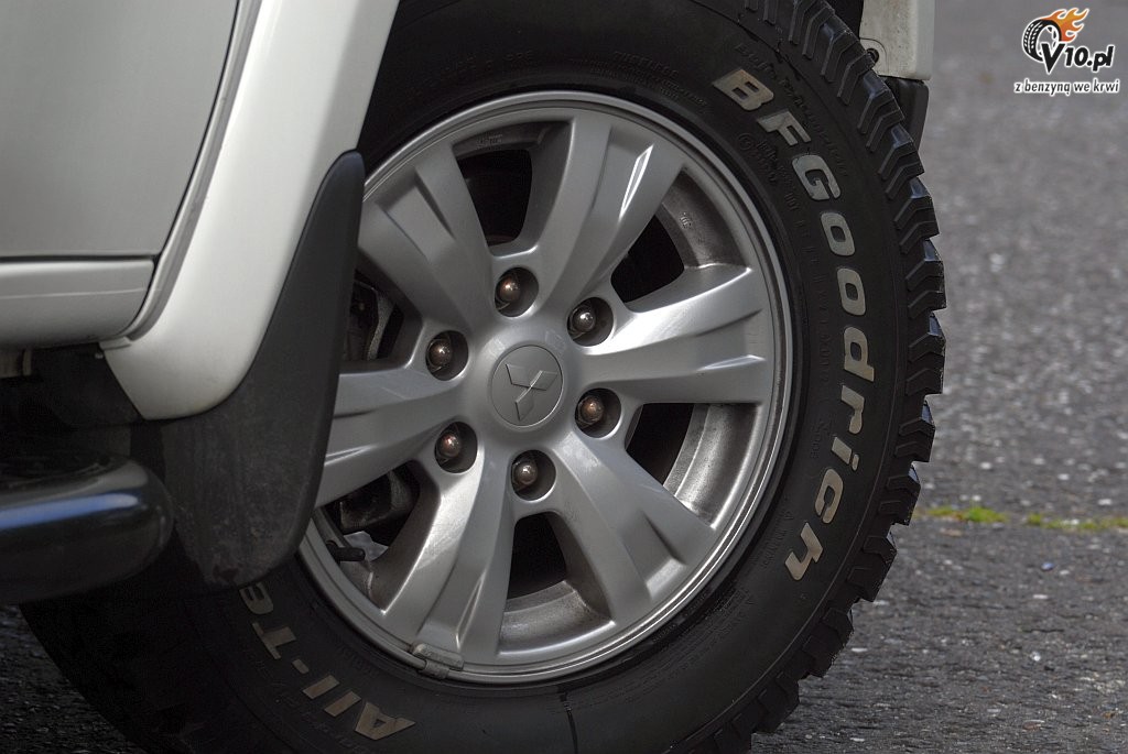 Mitsubishi L200 Storm