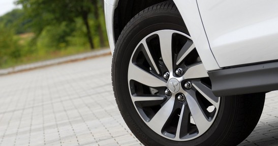 Mitsubishi ASX 1.6 2WD FL - Japońska definicja uniwersalności - nasz test