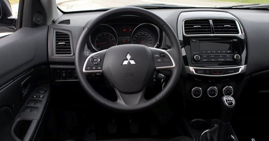 Mitsubishi ASX 1.6 2WD FL - Japońska definicja uniwersalności - nasz test