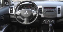 Mitsubishi Outlander 2.2 DI-D Instyle - test