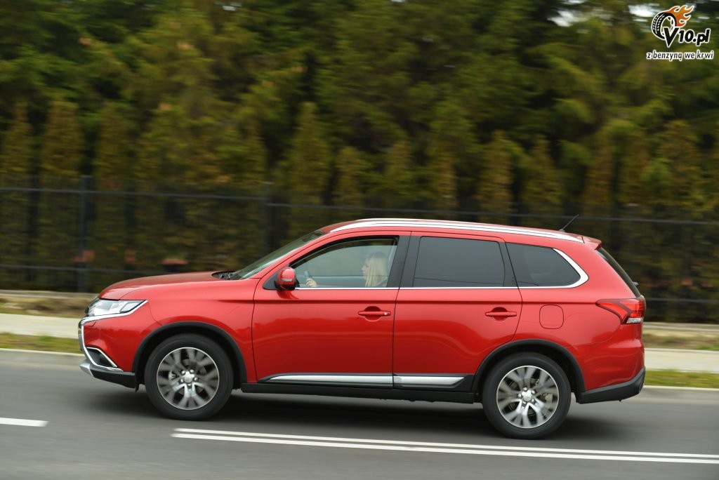 Mitsubishi Outlander 2.0 4WD CVT - test