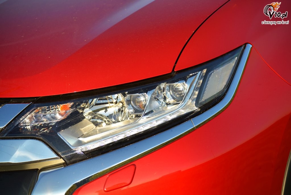 Mitsubishi Outlander 2.0 4WD CVT - test