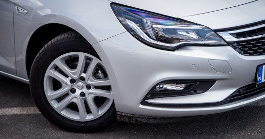 Jak skonfigurować Opla Astrę? - nasz poradnik