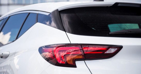 Jak skonfigurować Opla Astrę? - nasz poradnik