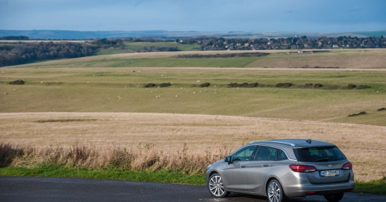 Opel Astra ST i brytyjskie klify - test