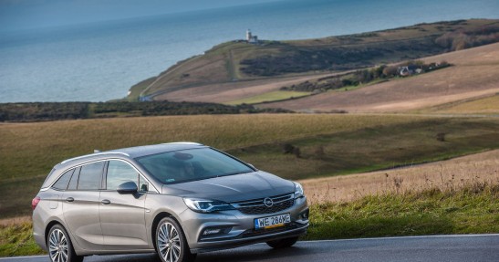 Opel Astra ST i brytyjskie klify - test