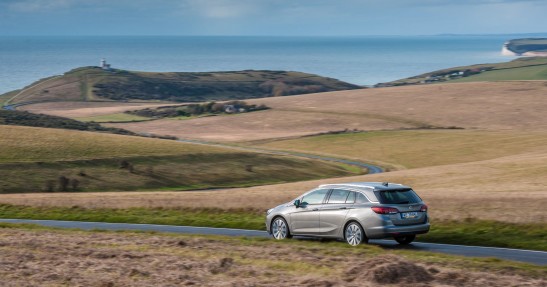 Opel Astra ST i brytyjskie klify - test