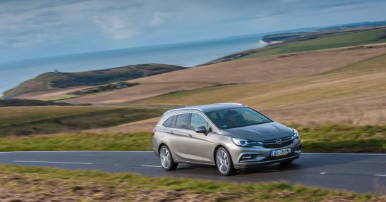Opel Astra ST i brytyjskie klify - test