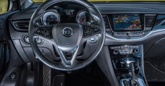 Opel Astra ST i brytyjskie klify - test