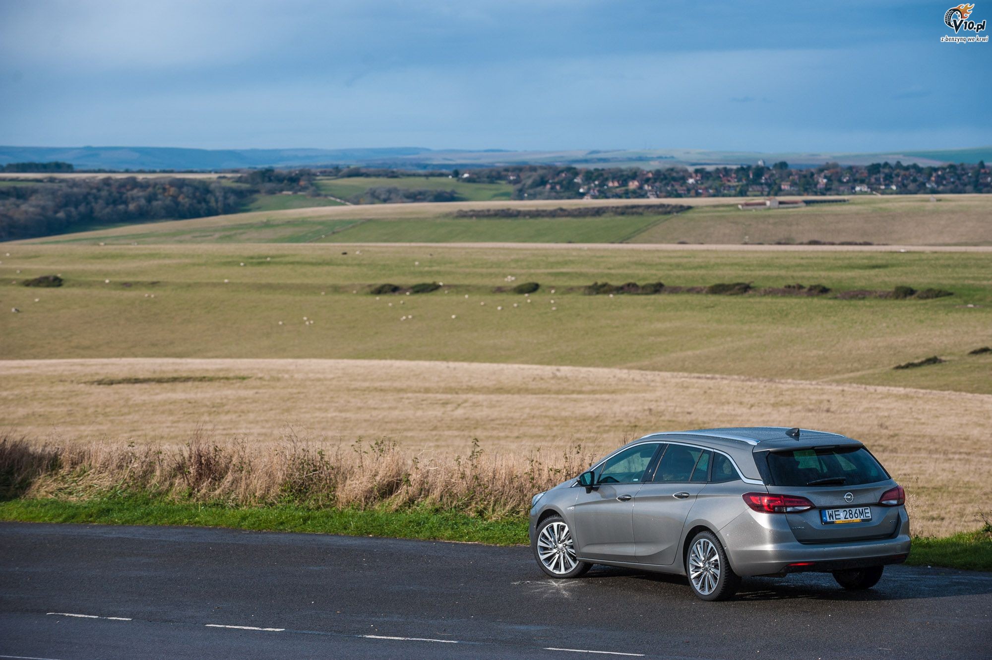 Opel Astra ST i brytyjskie klify - test