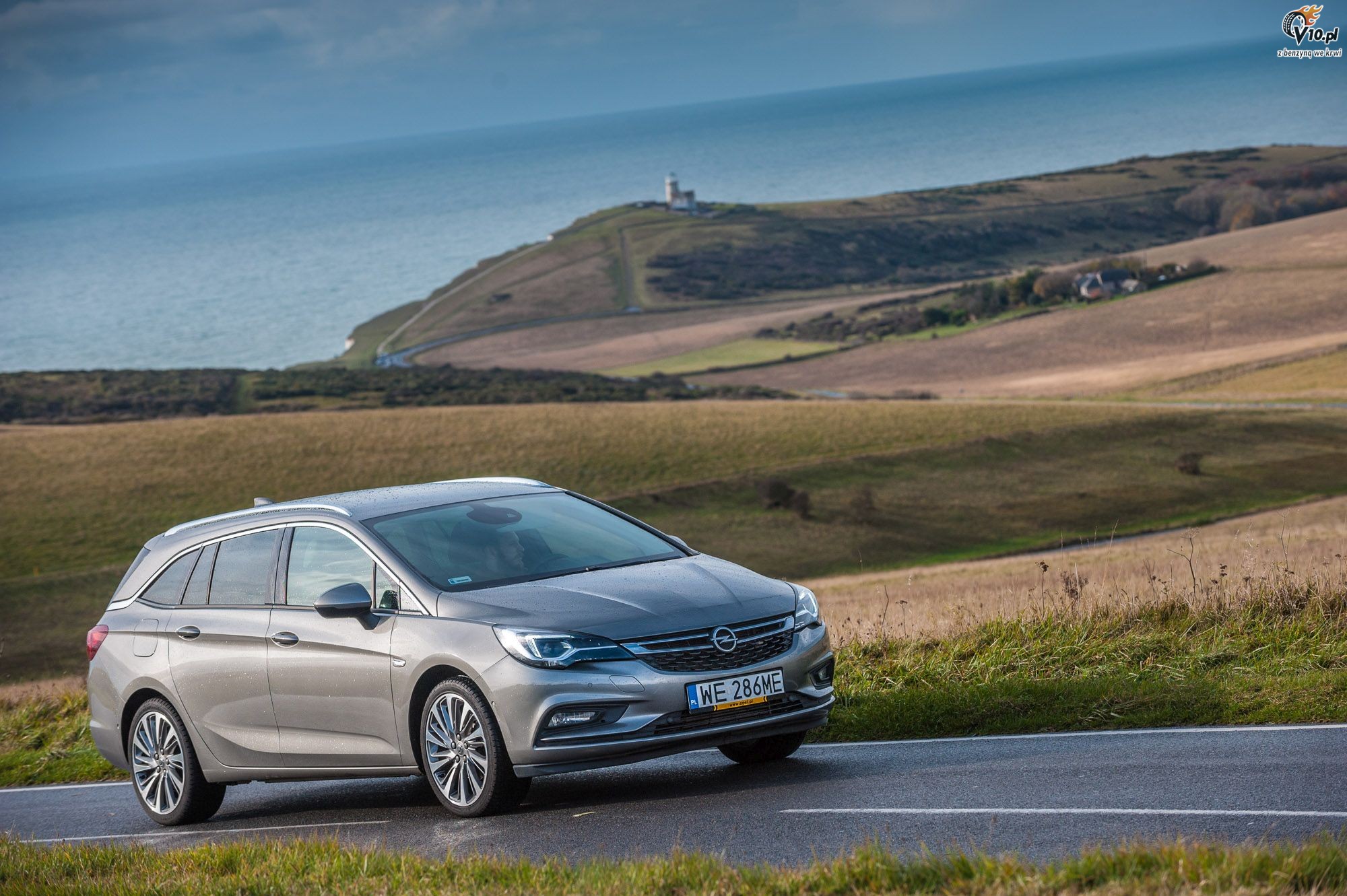 Opel Astra ST i brytyjskie klify - test