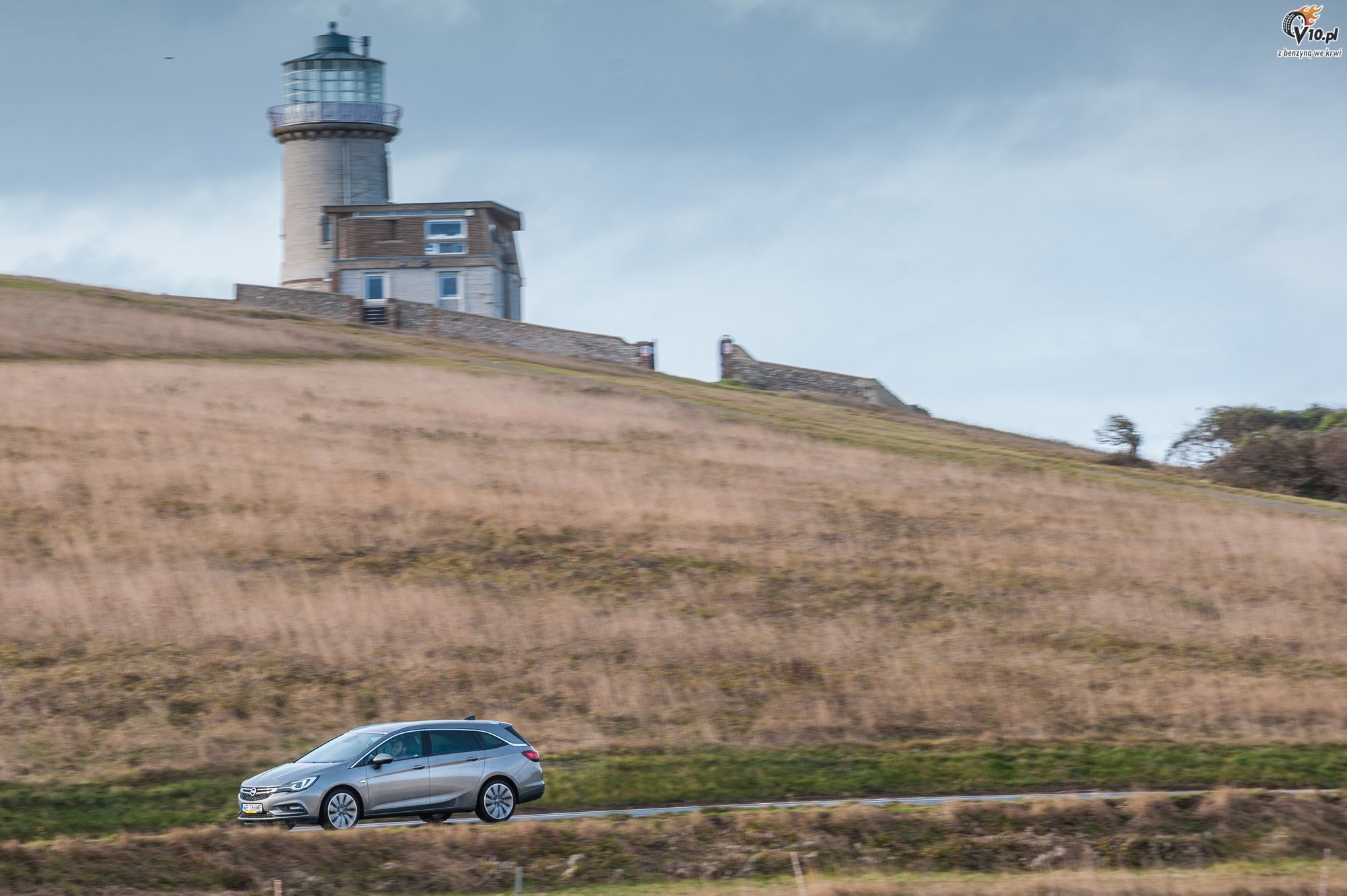 Opel Astra ST i brytyjskie klify - test