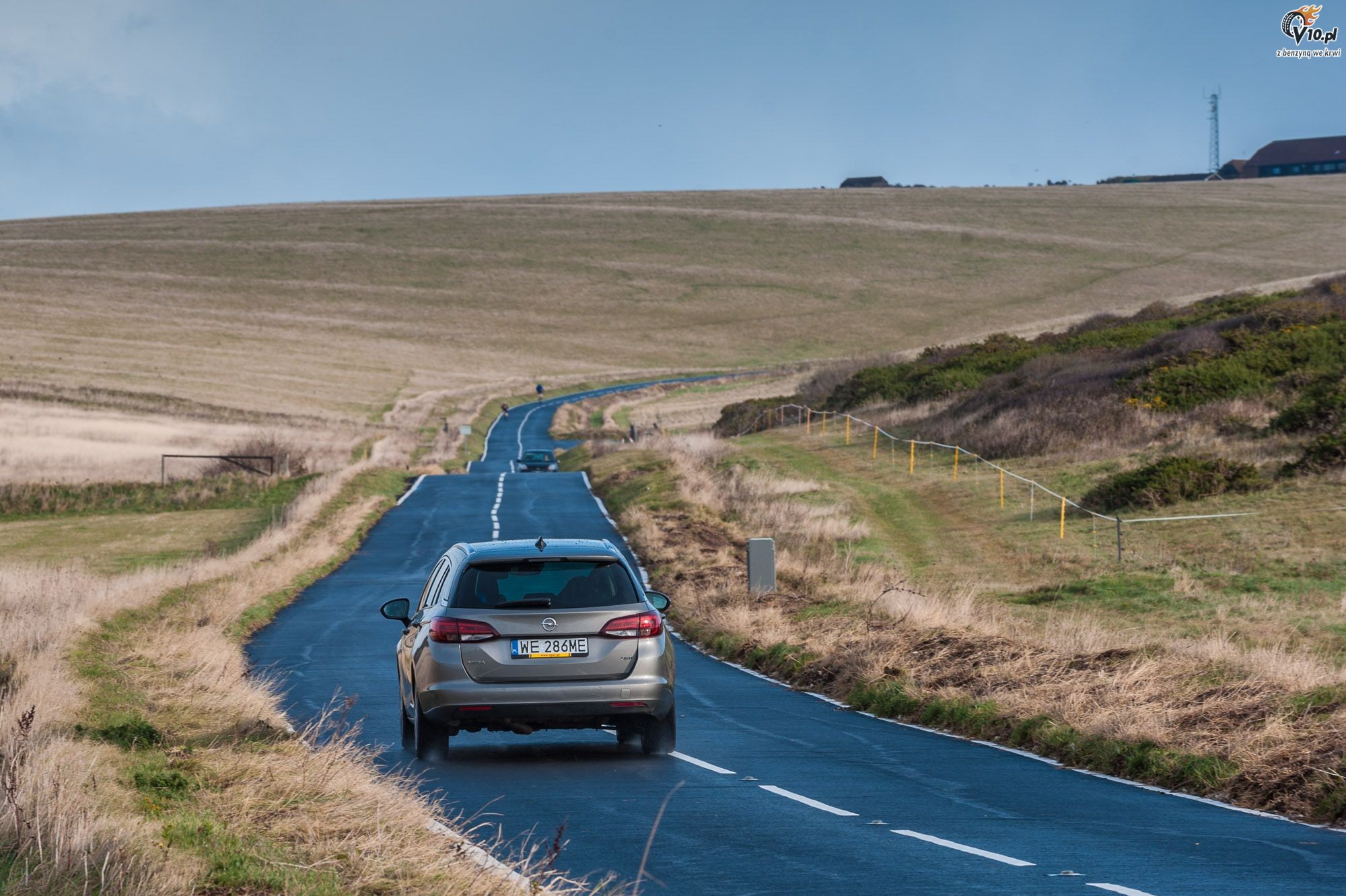 Opel Astra ST i brytyjskie klify - test