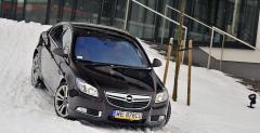 Opel Insignia BiTurbo 4x4 - test