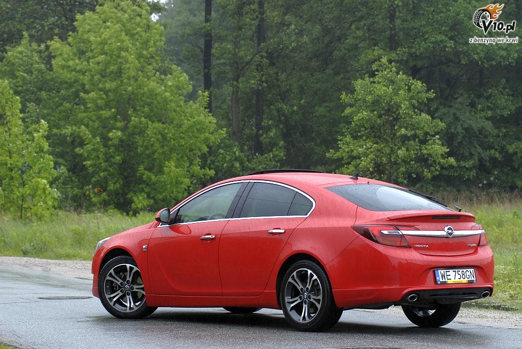 Opel Insignia 2.0 CDTI BiTurbo - test