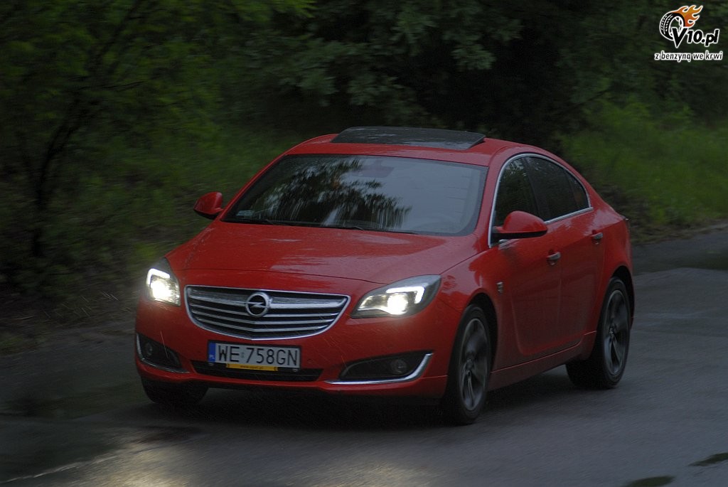 Opel Insignia 2.0 CDTI BiTurbo - test