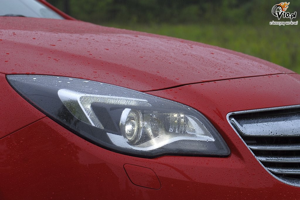 Opel Insignia 2.0 CDTI BiTurbo - test