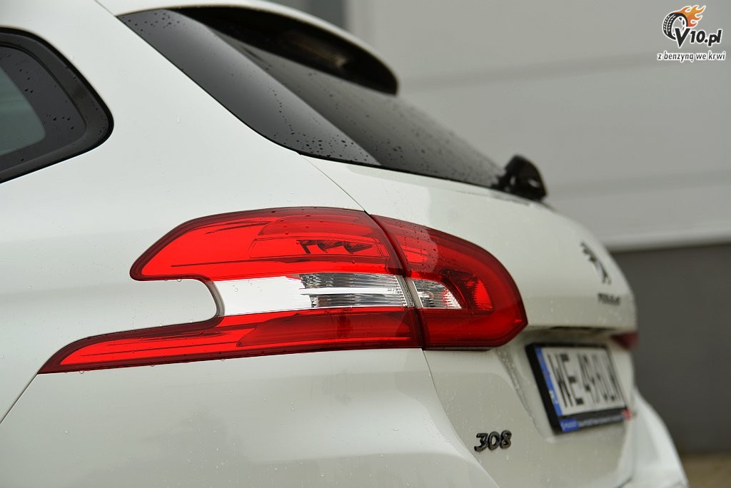 Peugeot 308 SW 1.6 BlueHDi - test