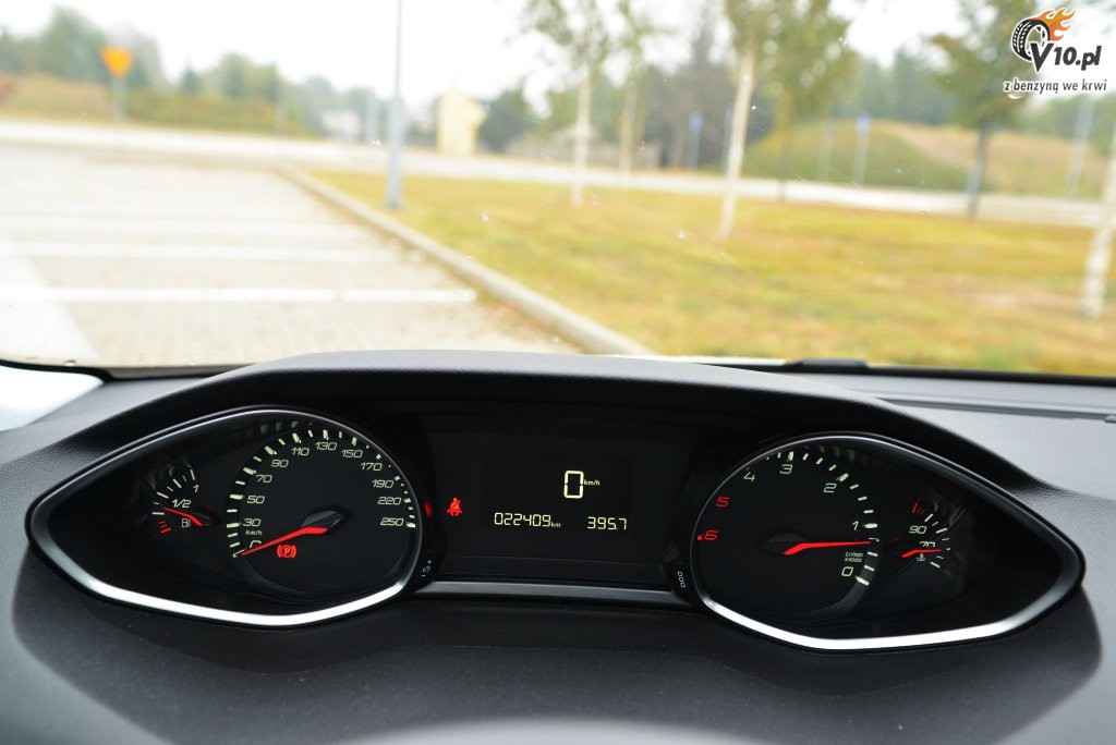 Peugeot 308 SW 1.6 BlueHDi - test