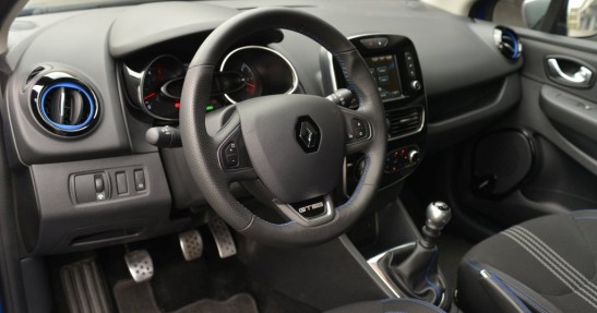 Renault Clio 1.5 dCi - W sportowym kamuflażu - nasz test