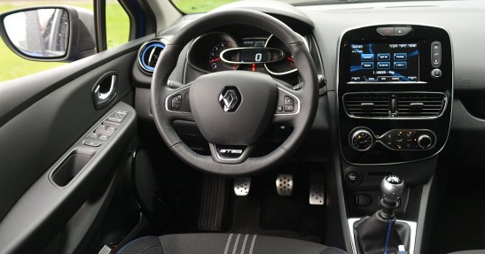 Renault Clio 1.5 dCi - W sportowym kamuflażu - nasz test