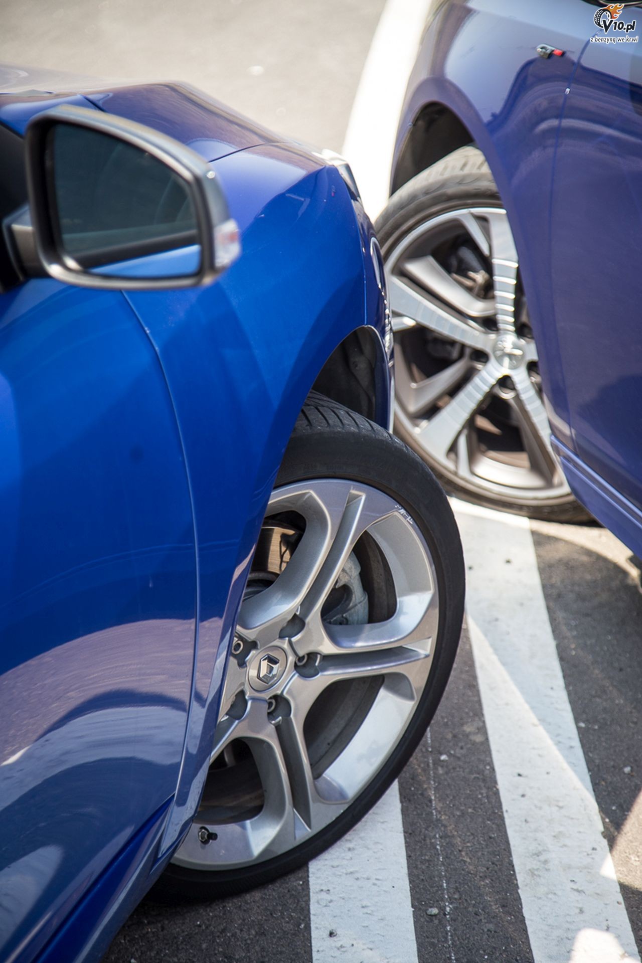 Renault Megane Grandtour GT vs Peugeot 308 SW GT - Wycig TGV - nasze porwnanie