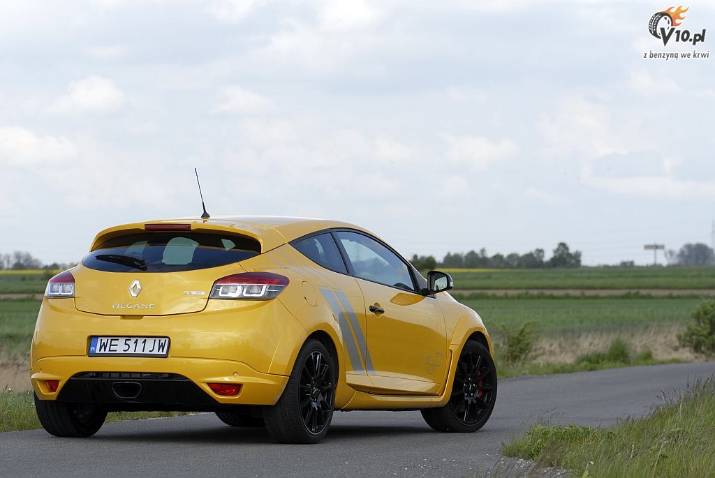 Renault Megane RS Trophy - Francuski drapienik - nasz test