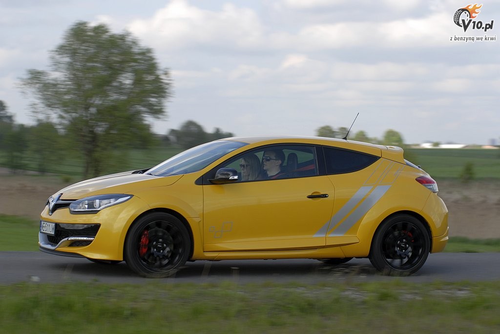 Renault Megane RS Trophy - Francuski drapienik - nasz test