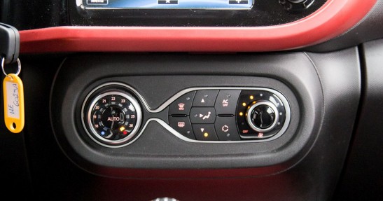 Renault Twingo vs Smart ForFour - test