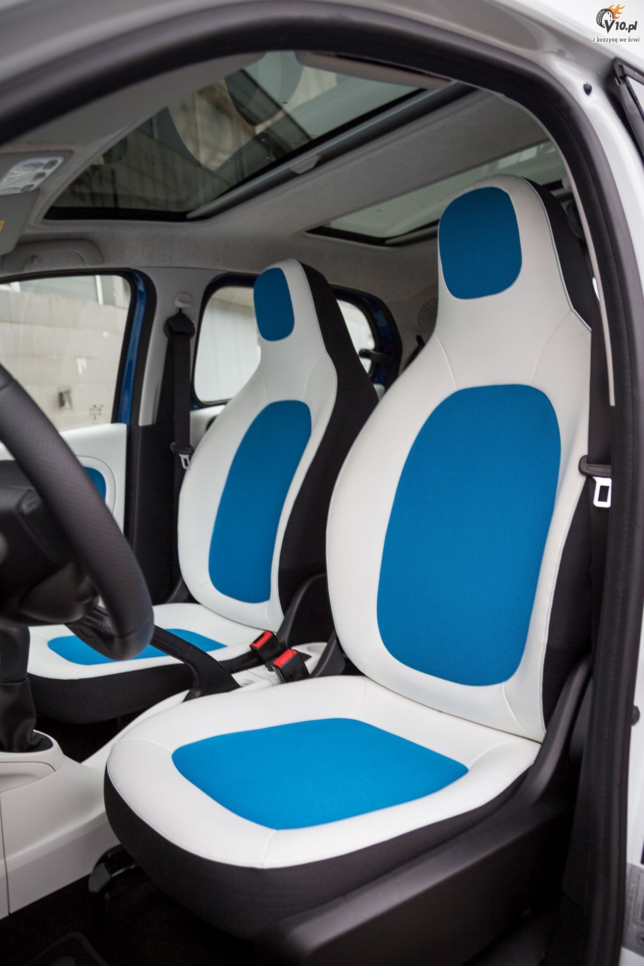 Renault Twingo vs Smart ForFour - test