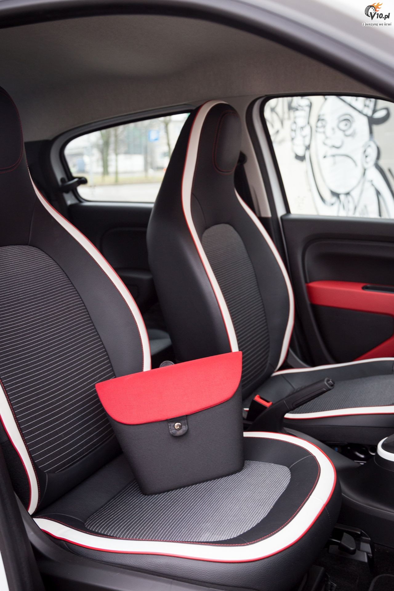 Renault Twingo vs Smart ForFour - test