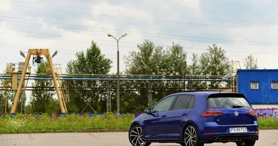 VW Golf R vs. Seat Leon Cupra - test