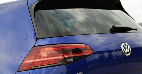 VW Golf R vs. Seat Leon Cupra - test