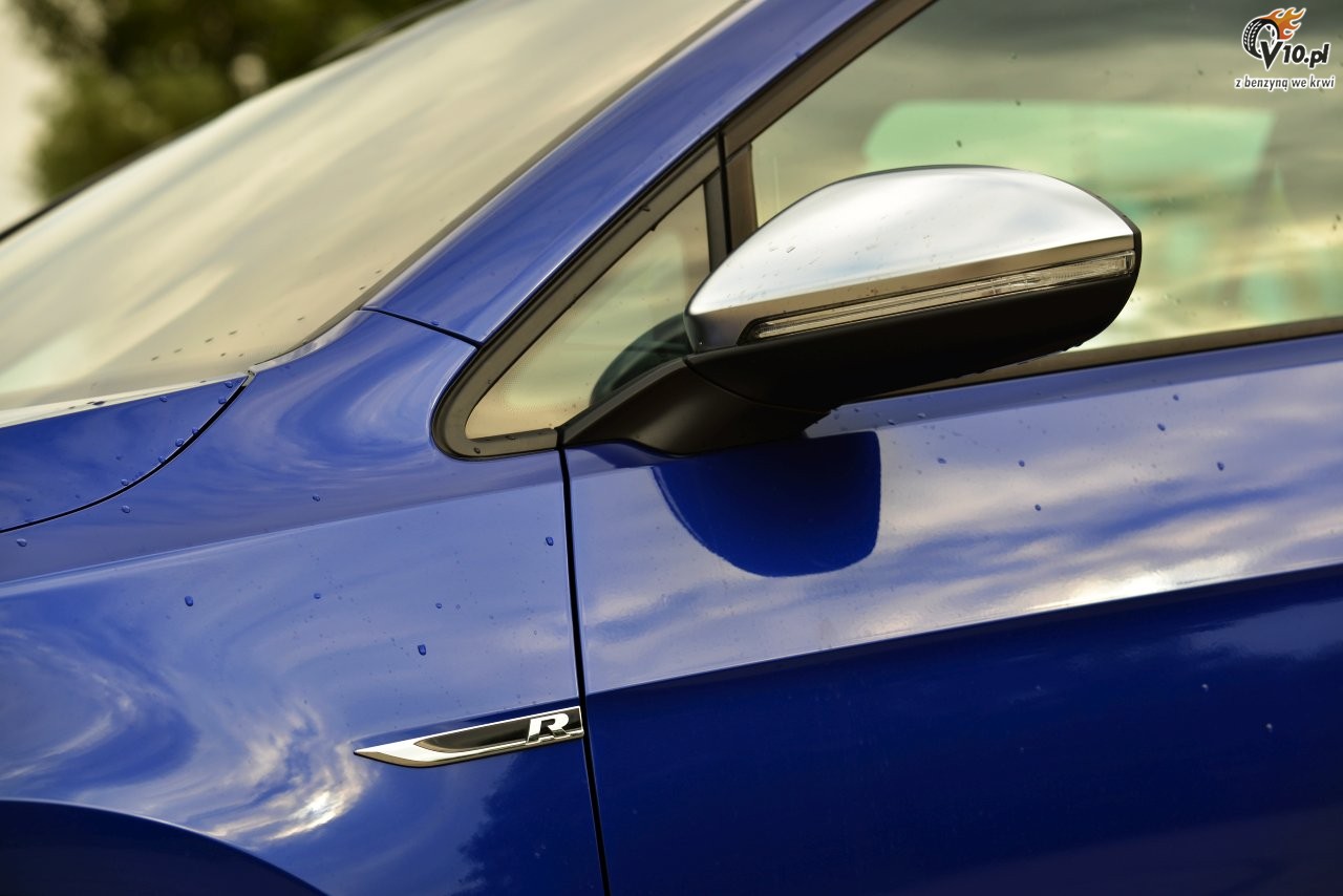 VW Golf R vs. Seat Leon Cupra - test